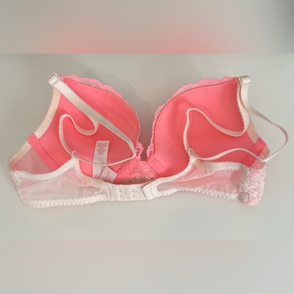 Victoria’s Secret Dreams Angels Padded Push up bra Holiday edition. 32b - Picture 6 of 7